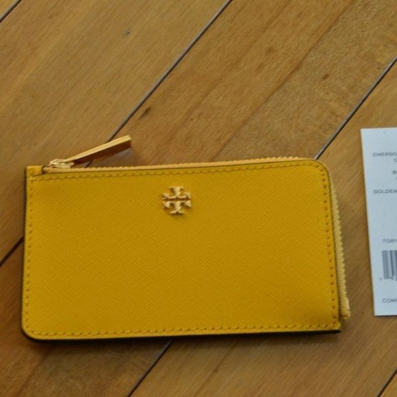 Tory Burch Accessories - Tory Burch Emerson Zip Card Case Golden Crest